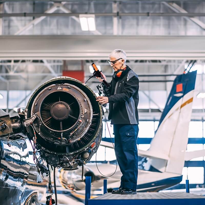 孔探儀是什么，與工業(yè)內(nèi)窺鏡有區(qū)別嗎，如何選擇孔探儀生產(chǎn)廠家